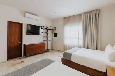 Image de Top Pick Money-Quality  2 Br  Full Equip Kitchen