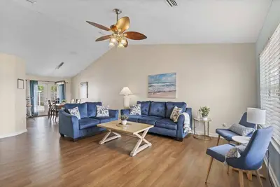 Image de Escape to Paradise w Saltwater Pool 25 Min to Pcb