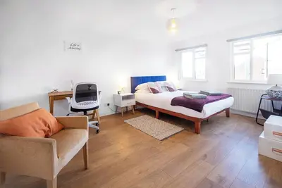 Image de 3 Minute Walk from Winchester Centre