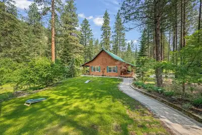 Hot Tub | Secluded | Ev Charger