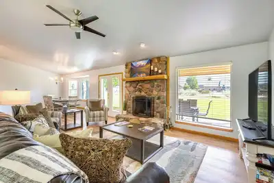 Image de Montrose Retreat w/ Stunning Mountain Views!
