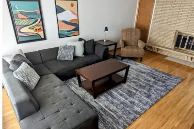 Image de Centrally located house in quiet neighborhood