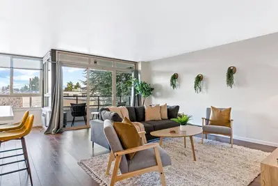 Image de 2 Bedroom 2 Bath Comfy Apartment minutes from University of Washington