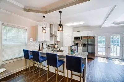 Image de Modern 3bed/2bath House near Charlotte Uptown and airport!