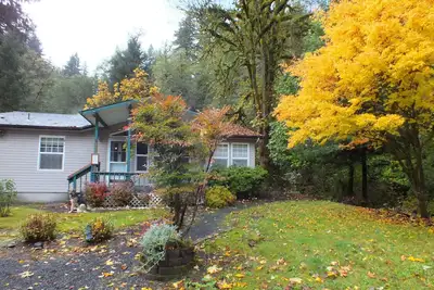 Image de Rainforest Retreat on Private Acre with Stream