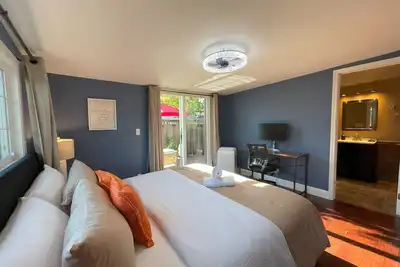 Image de Sunnyvale Great location 2Br/2Bth unit/Kingbed/windows Ac