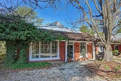 Image de The Garden Flat - Mayfield Vineyard Orange