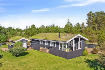 Image de \"Ofelia\" - 2. 5km from the sea by Interhome