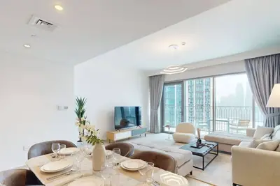 Image de Downtown Views 2 - Gorgeous Three Bedroom