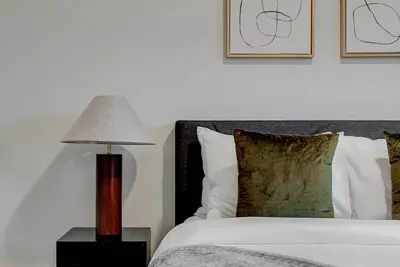 Image de Sophisticated 1br Loft | Walk to Uab & City