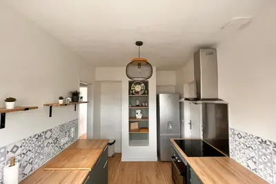 Image de Charmant duplex avec grande terrasse en cœur de ville, proche gare et commerces