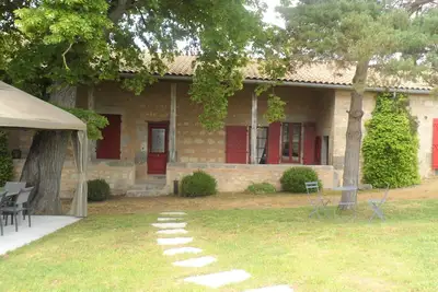 Image de Longère du Xix ème rénovée style campagne chic. Jardin et Piscine privée.