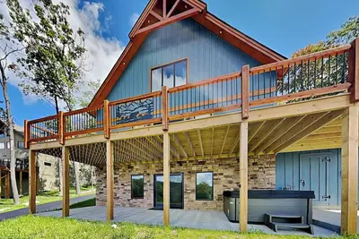 Image de Honey in the Rock | Mountain Views + Hot Tub & Pool Table!