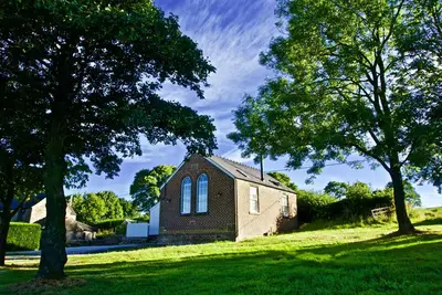 Image de The Chapel, pet friendly, with open fire in Stretton, Derbyshire