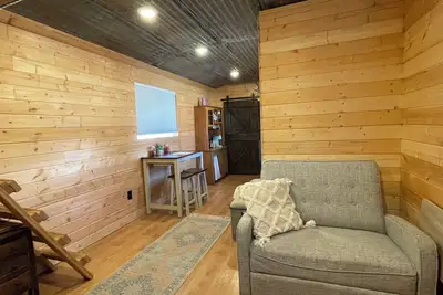 Image de Cozy cabin on equestrian center. Near Cda and Spokane.