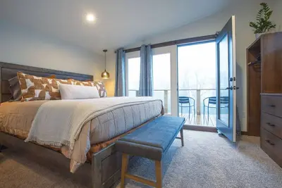 Image de Cerulean House-Cozy new construction on Snowshoe Mountain