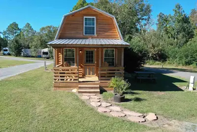 Image de Georgia Golf Cottage with 9-hole course, pool, tennis court, clubhouse and more!