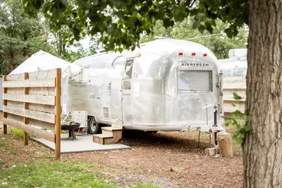 Image de This is Cliffy! Our 1967 airstream
