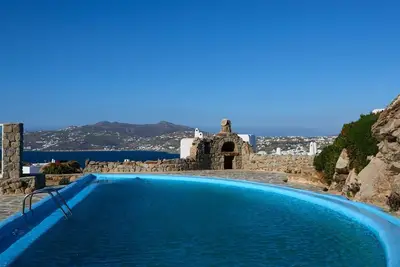 Image de Beautiful Mykonos Villa | 2 Bedrooms | Nalu Villa | Private Pool & Astounding Views | Ornos
