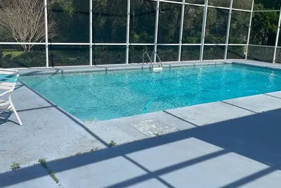 Image de Home away from Home with a pool!