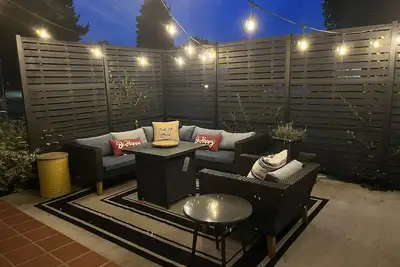 Image de River Rock Place: Your Perfect Getaway In Town & Close To The Rivers Edge