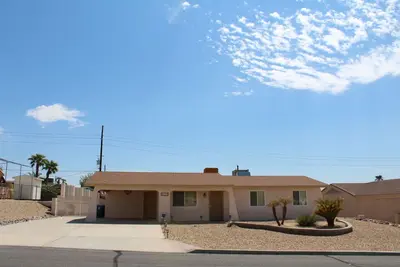 Image de Quaint, relaxing home stocked with the basic essentials for a comfortable stay.