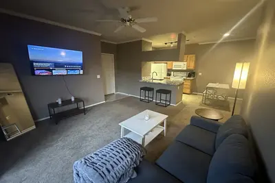 Image de Cozy Condo with Pool in Gated Community by Phx Airport, Tempe, and Old Town ❤️📍