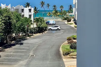 Image de Paradise in Rio Grande, Puerto Rico Right Next door to Four Seasons