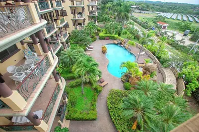 Image de Pineapple Villa 142- 2 bedroom, pool and more!