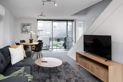 Image de Cosy, Central & Convenient