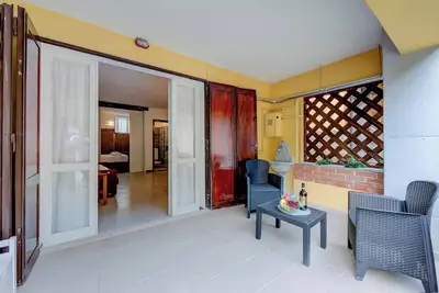 Image de Vicolo 42-private Terrace-200m Lake, Salò, Italy