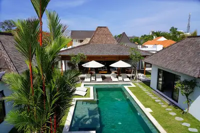 Image de Villa Riviera, an Exclusive 6bdr in the heart of Seminyak and close to the Beach