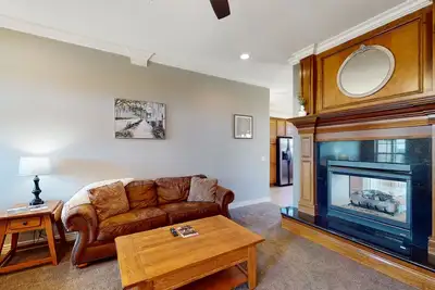 Image de Windsor Retreat | House in Centerton close to bike trails