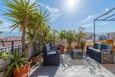 Image de Maison de vacances \"Penthouse Palermo\" avec vue sur la mer, terrasse privée et Wi-Fi