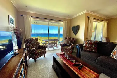 Image de Seafront @ Marine Terrace - views of Walker Bay. Whales, waves and sunrise