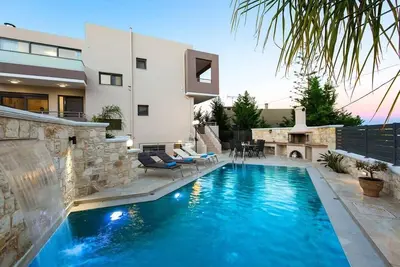 Image de Peris 2 Luxury Villa In Chania, Private Pool