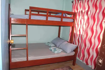 Image de A modest accomodations, comfortable, affordable, accessible to the famous tourists