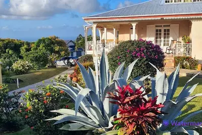 Image de Villa avec Piscine à 5 minutes de la Plage de Grand Anse - Deshaies