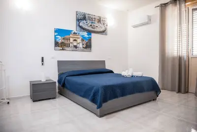 Image de Vacation home Rigano- Spacious apartment completed new in the heart of Palermo