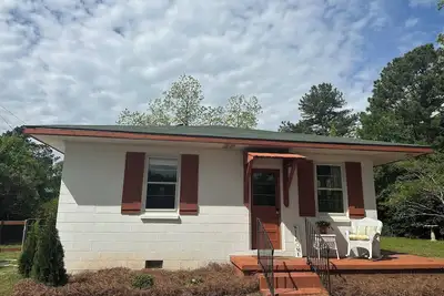 Image de Rustic Country Cottage Near Lake Murray -Just 1 hour from The Masters!