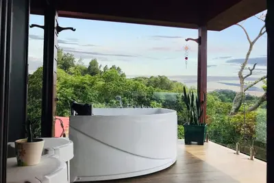 Image de Sunset Paradise House Monteverde: Private Hot Tub with Gulf View