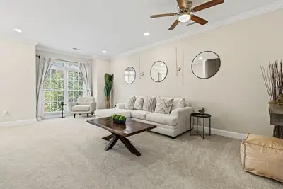 Exquisite Living in Downtown Baltimore