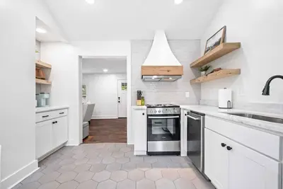Image de Charming Cottage - Saints Streets - Fully Renovated