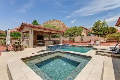 Image de Experience luxury at Sedona Thunder Mountain Estate and Casita in West Sedona.