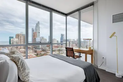 Image de Fab South Loop 2br w\/ Basketball, Gym & Pool, nr Colleges, by Blueground