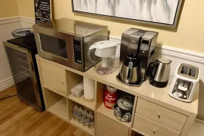 Image de Family-friendly Tranquil Greenbelt Private Suite South Surrey