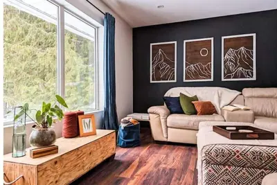 Image de Comfy forest home (3 Bdr) Kootenay Keep