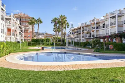 Image de Appartement de vacances \"Azul Y Verde En El Mejor Clima\" avec vue sur la mer, piscines et Wi-Fi