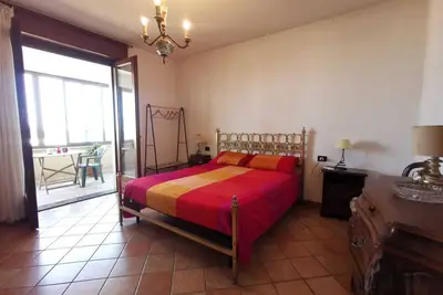 Image de Wonderful comfortable house with terrace, garden and garage. <br>Pets allowed.