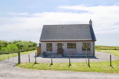 Image de Seaside cottage, with wood burner, fast fibre broadband & fantastic sea views!